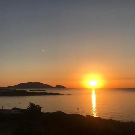 In Costa Smeralda - Bilocale Sul Mare - Sea View * Olbia