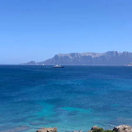 In Costa Smeralda - Bilocale Sul Mare - Sea View Apartamento Olbia