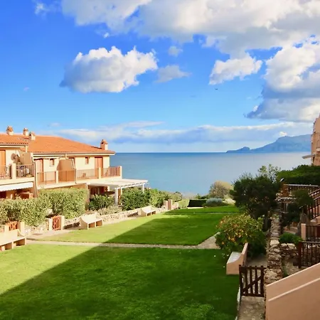 Appartamento In Costa Smeralda - Bilocale Sul Mare - Sea View *