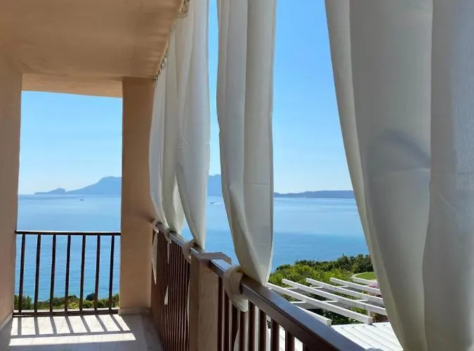 In Costa Smeralda - Bilocale Sul Mare - Sea View Olbia